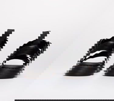 Superge in čevlji Dr. Martens Gryphon Črna | DM15695001, 2