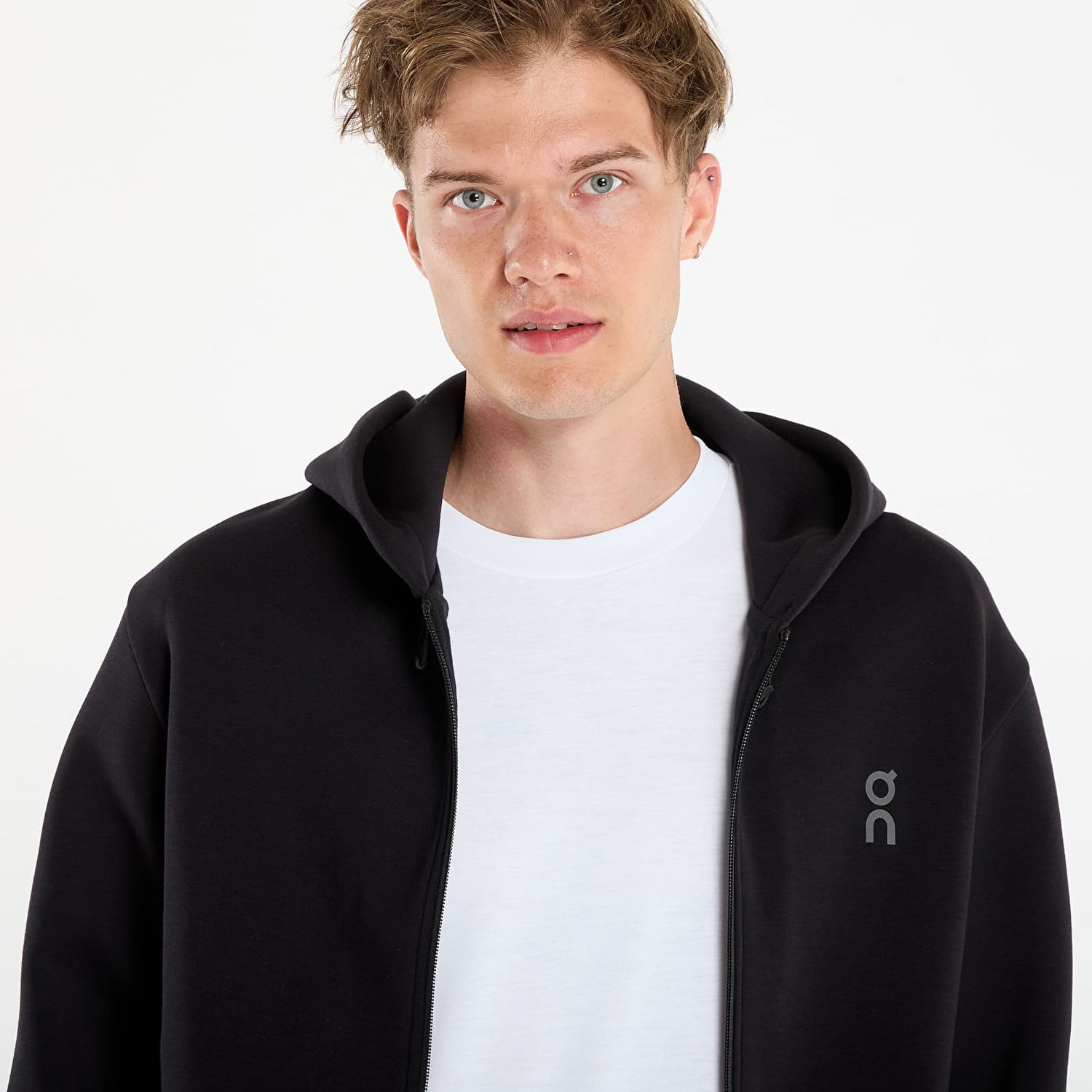 Pulover On Running Focus Tech Zip Hoodie Črna | 1MF30300553, 1