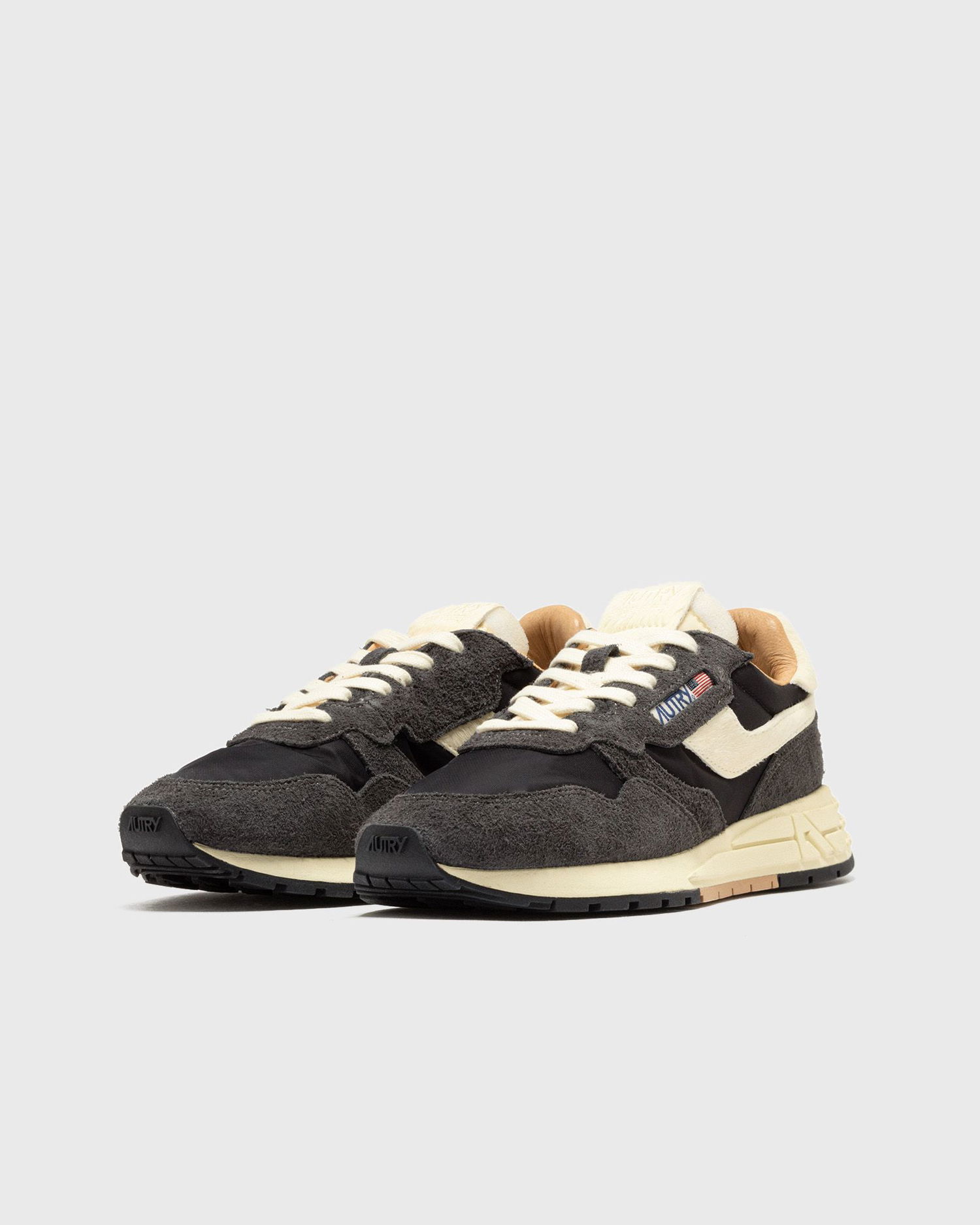 Superge in čevlji Autry Autry Action Shoes REELWIND Low Črna | WWLWUP04, 1