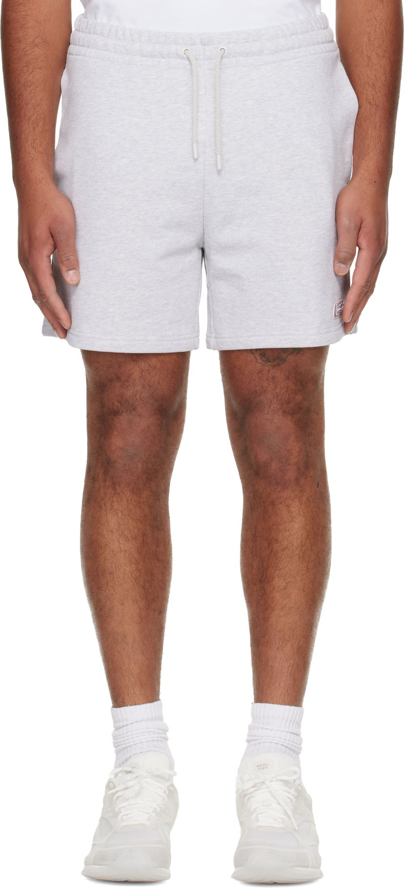 Kratke hlače Casablanca 'Casablanca' Logo Patch Shorts Siva | M-AW25-JTR-003-01