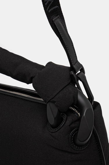 Torba za čez ramo JW Anderson JW Anderson The Jwa Puffy Corner Bag Črna | HB0640.FA0382.999, 3