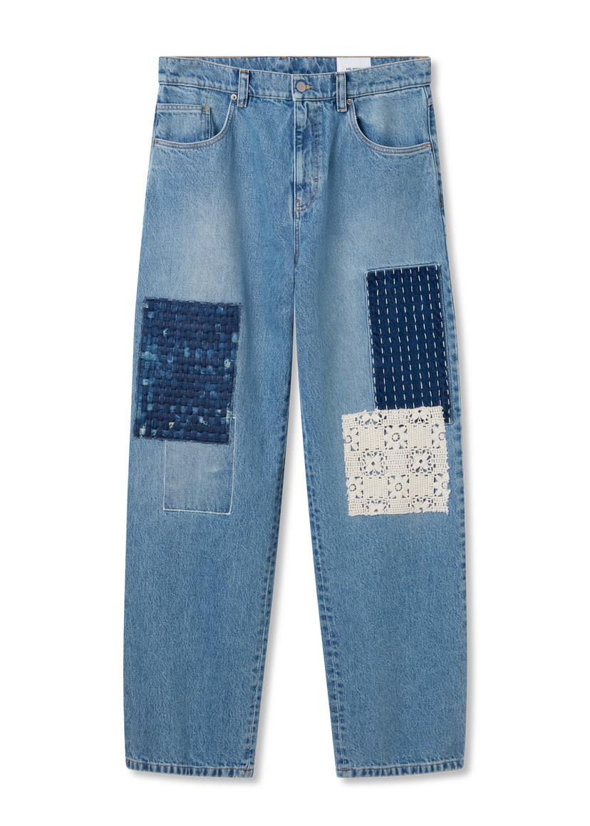 Kavbojke AXEL ARIGATO Relaxed Fit Patchwork Jeans Modra | A2988001