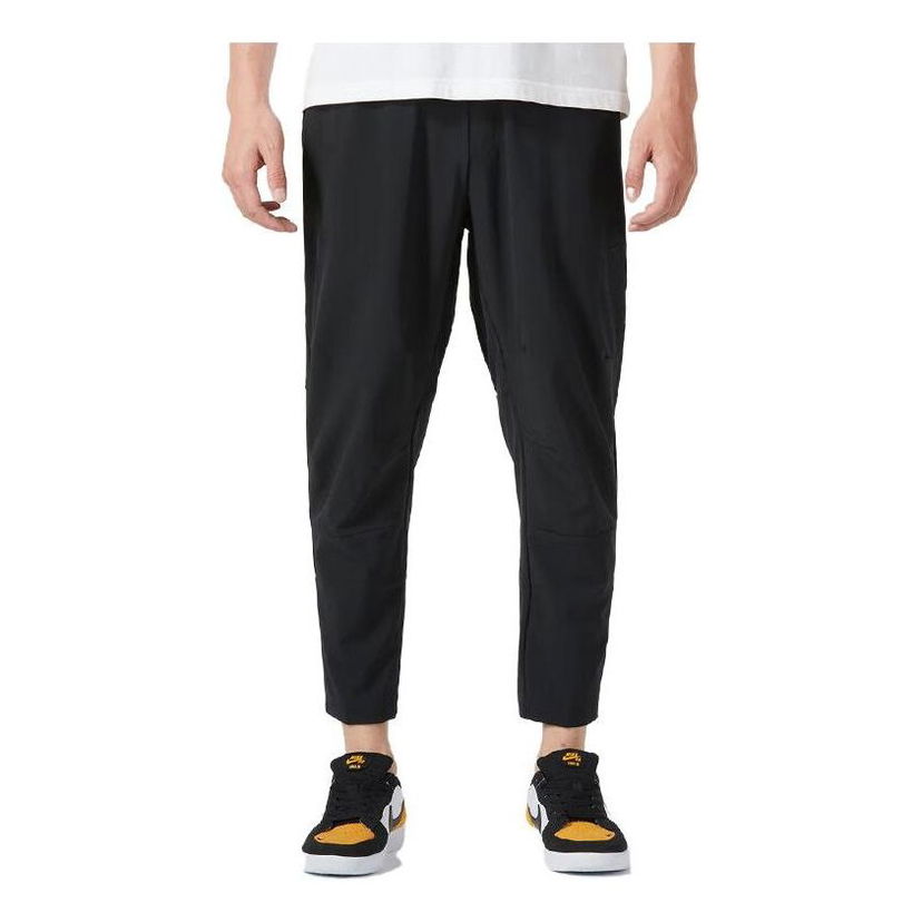 Cargo hlače Nike Dri-FIT Straight-Leg Multifunctional Pants Črna | FB7547-010