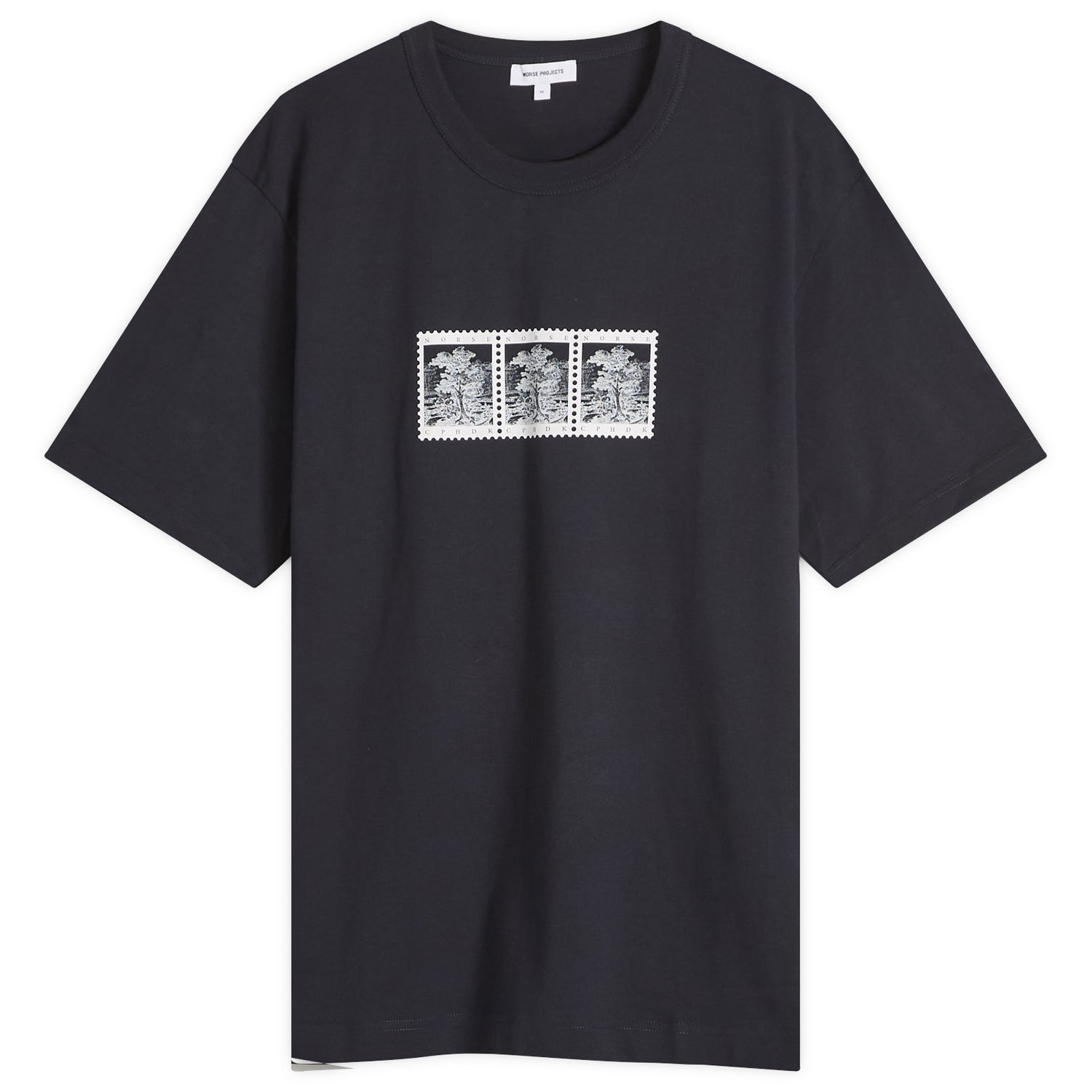Majica NORSE PROJECTS Norse Projects Holger Post Stamp Print T-Shirt, Size Large Mornarica | N01-0686-7004, 0