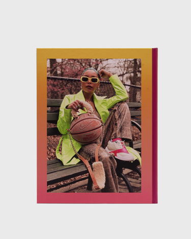 Knjige in revije gestalten Courtside Candy: The Culture and Influence of Basketball Book Večbarvna | 978-3-96704-179-8, 2