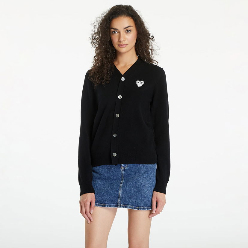 Pleteni pulover Comme des Garçons PLAY V-Neck Emblem Knit Cardigan UNISEX Black Črna | AX-N062 BLACK