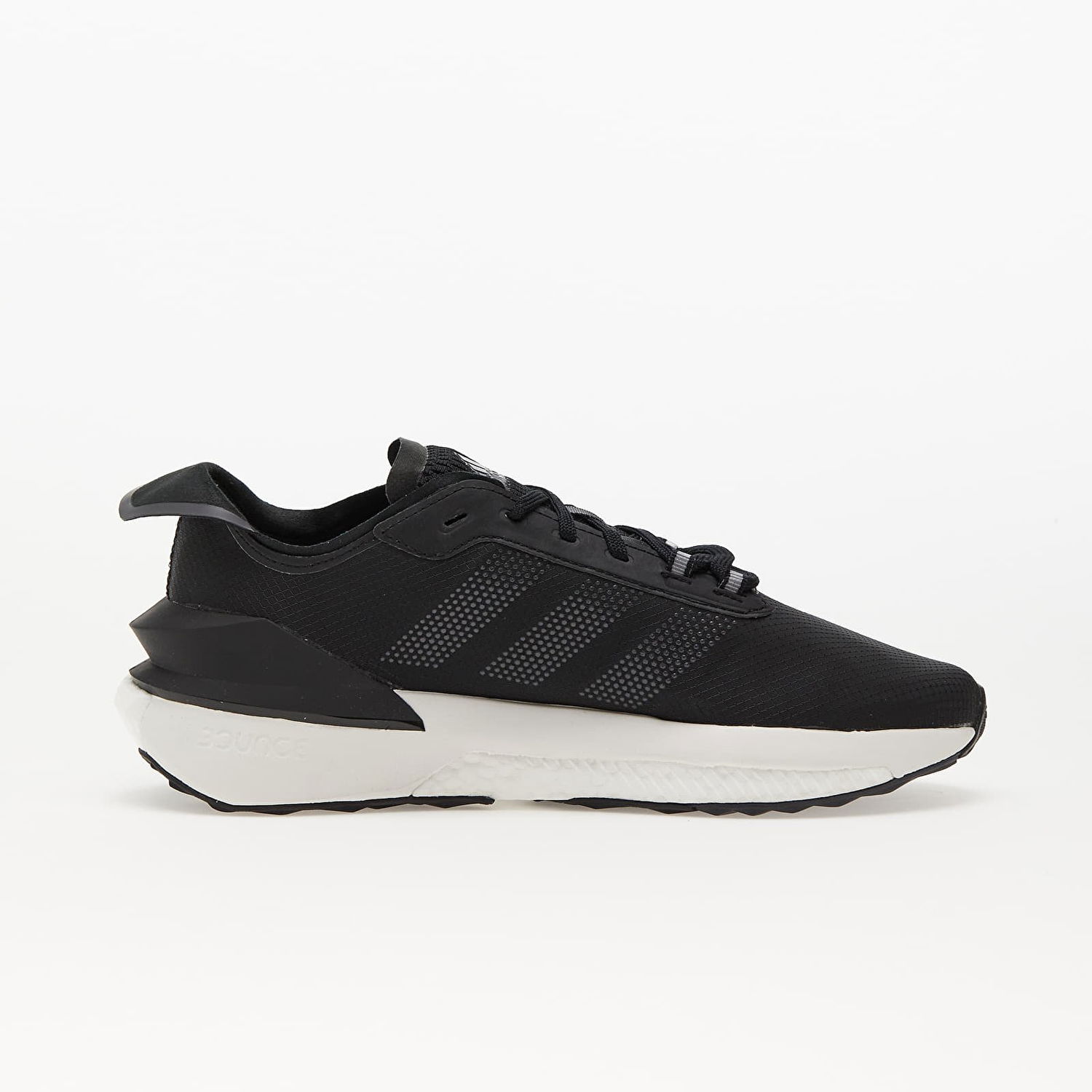 Superge in čevlji adidas Performance Avryn Core Črna | HP5968, 1