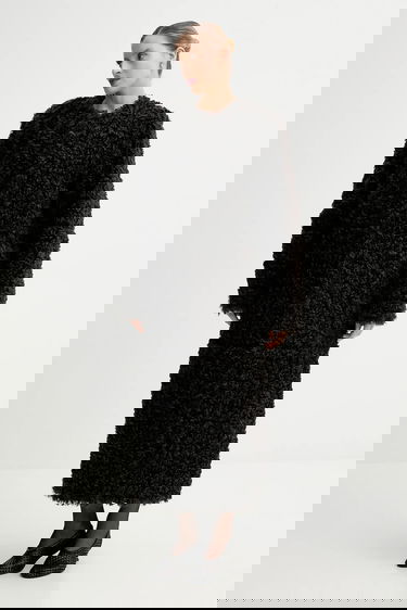 Plašči STAND STUDIO Stand Studio Renata Long Curly Coat Črna | 66551.9396, 1