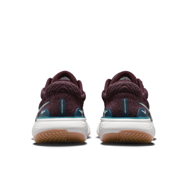 Superge in čevlji Nike ZoomX Invincible Run Flyknit 2 W Bordo | DC9993-601, 1