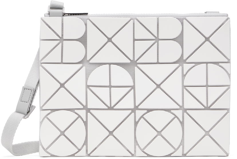 Torba za čez ramo BAO BAO ISSEY MIYAKE ISSEY MIYAKE Font Crossbody Bag Bela | BB56AG841
