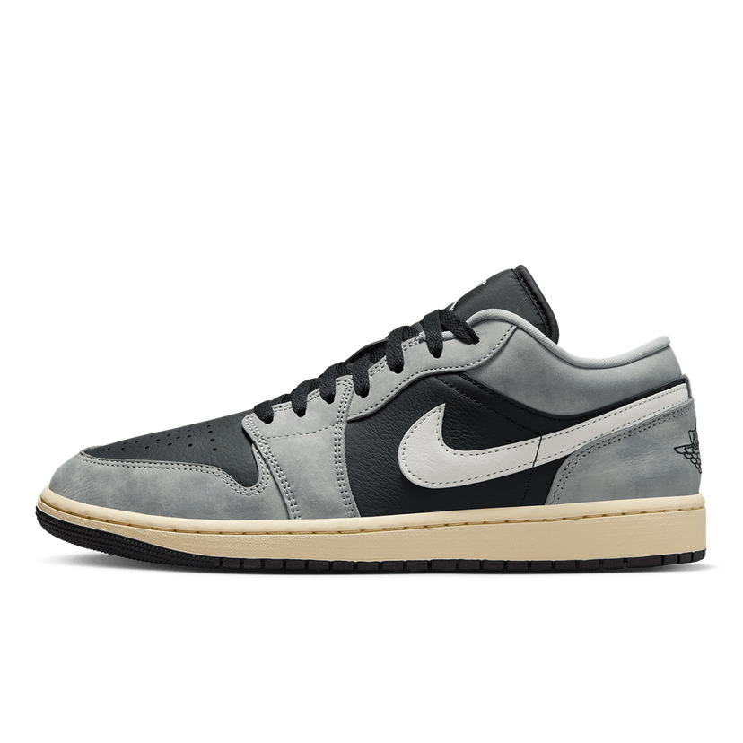 Superge in čevlji Jordan Air Jordan 1 Low SE Siva | HQ2010-012