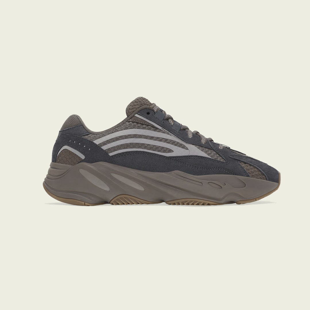 Superge in čevlji adidas Yeezy Yeezy Boost 700 V2 "Mauve" Bež | GZ0724, 1