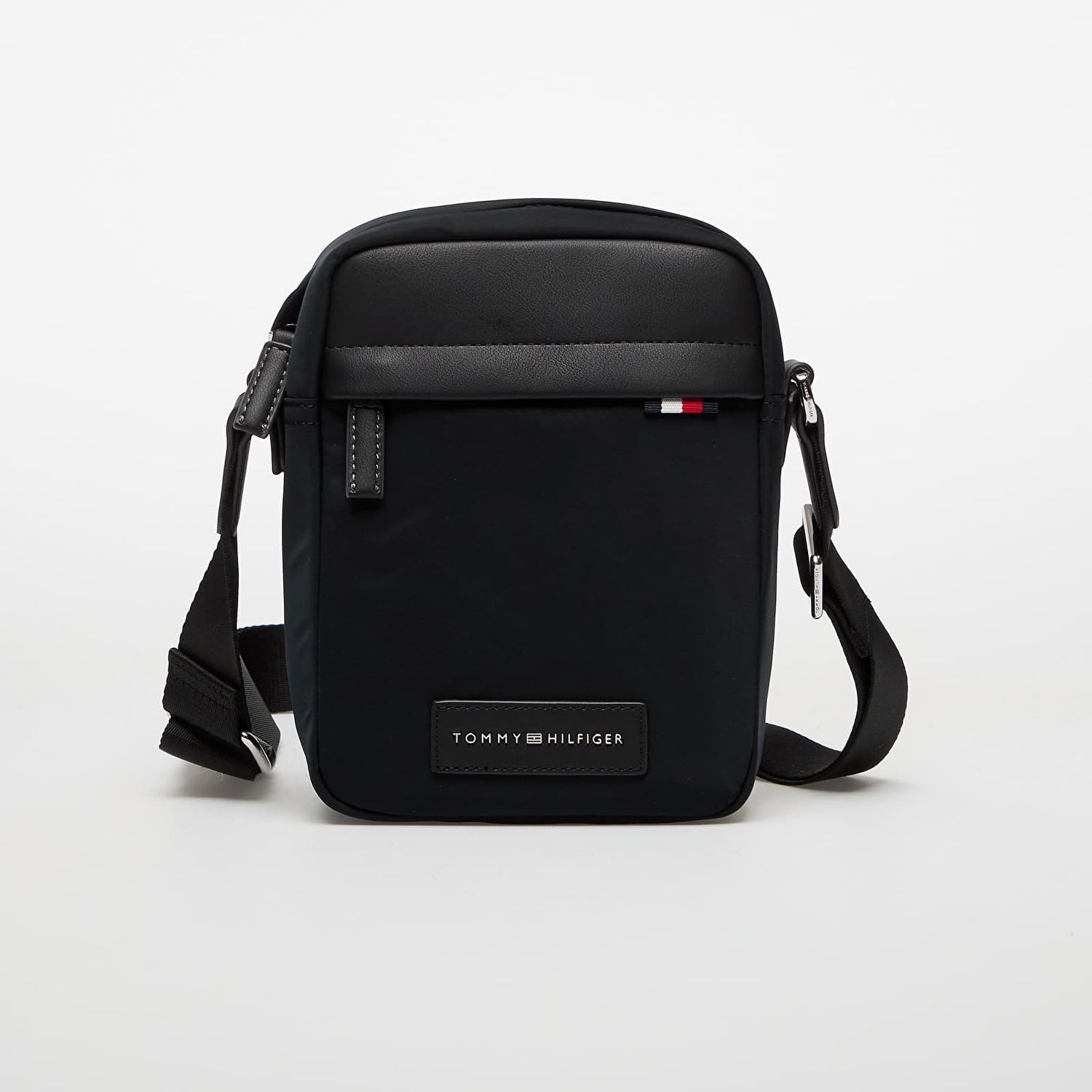 Torba za čez ramo Tommy Hilfiger Tommy Hilfiger Nylon Mini Reporter Bag Črna | AM0AM13618 BDS, 0