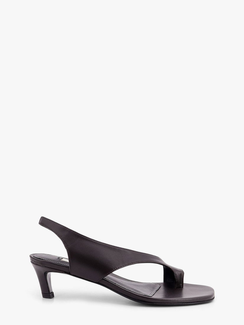 Superge in čevlji TOTEME Leather Slingback Toe-Ring Sandals by Toteme Rjava | 252WAS0201LE0131273