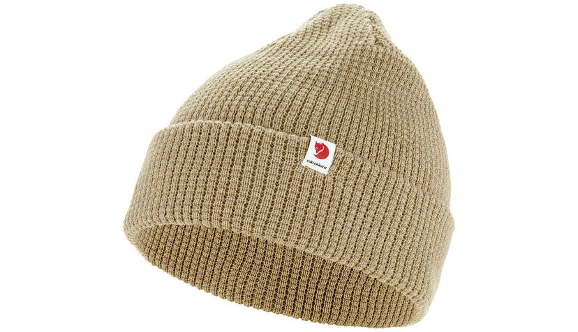 Beanie FJÄLLRÄVEN Ribbed Knitted Beanie with Logo Tab, One Size Bež | F84767-118