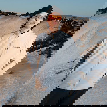 Vetrovka adidas Performance National Geographic Softshell Siva | IX7919, 1