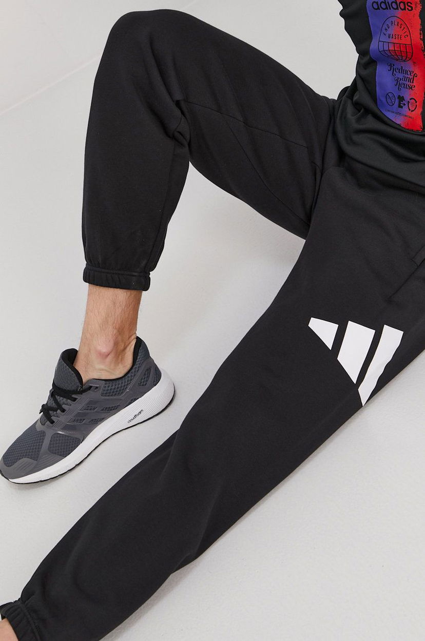 Trenirka adidas Performance Performance GQ6213 Printed Joggers Črna | GQ6213