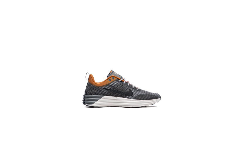 Superge in čevlji Nike LUNAR ROAM SE Črna | FZ8116-200