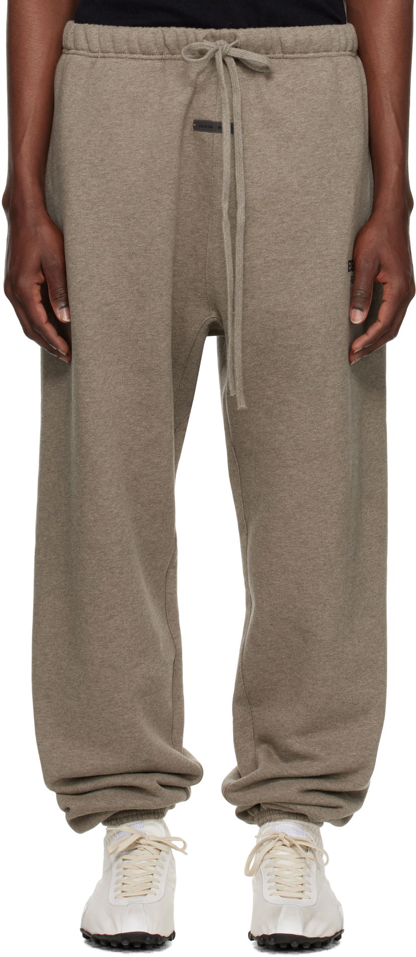 Trenirka Fear of God ESSENTIALS Classic Sweatpants Siva | 130AS252021F