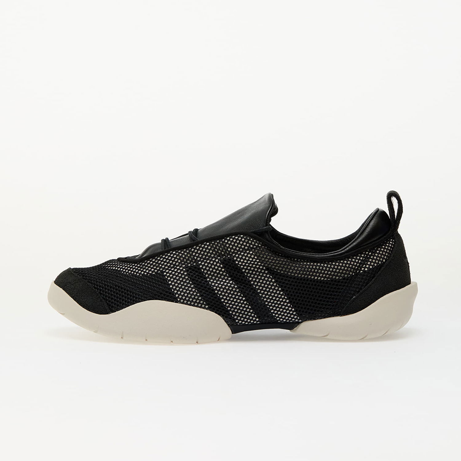 Superge in čevlji Y-3 Regu Black/ Talc/ Black Črna | JH8063, 0