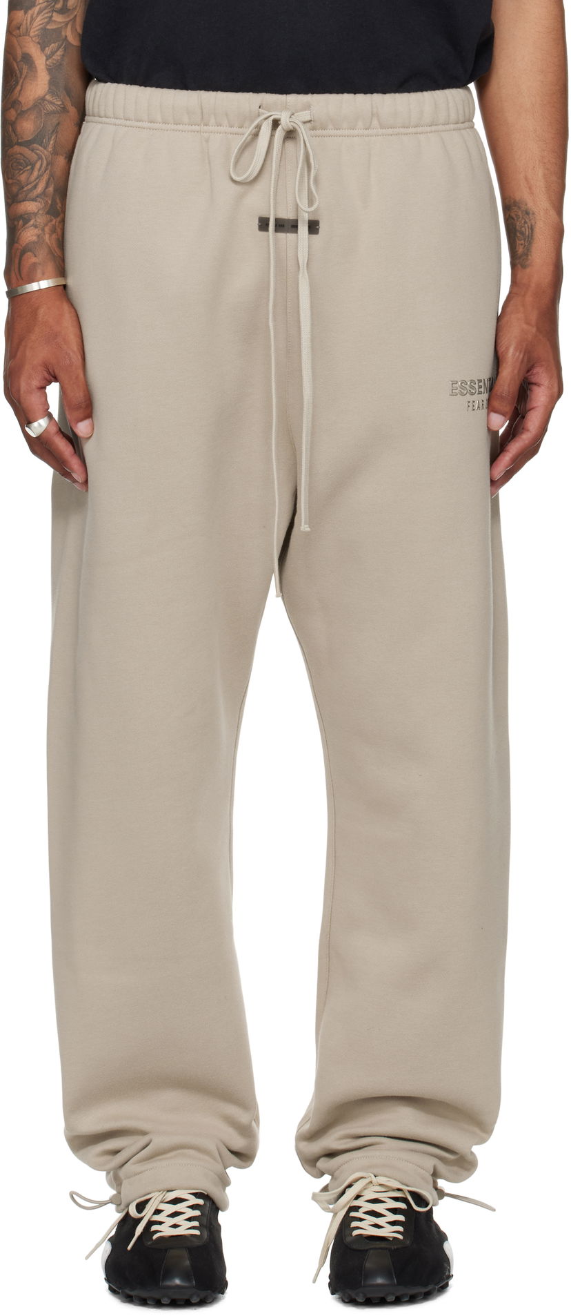 Trenirka Fear of God Fear of God ESSENTIALS Relaxed Fleece Sweatpants Bež | 130SP258221F