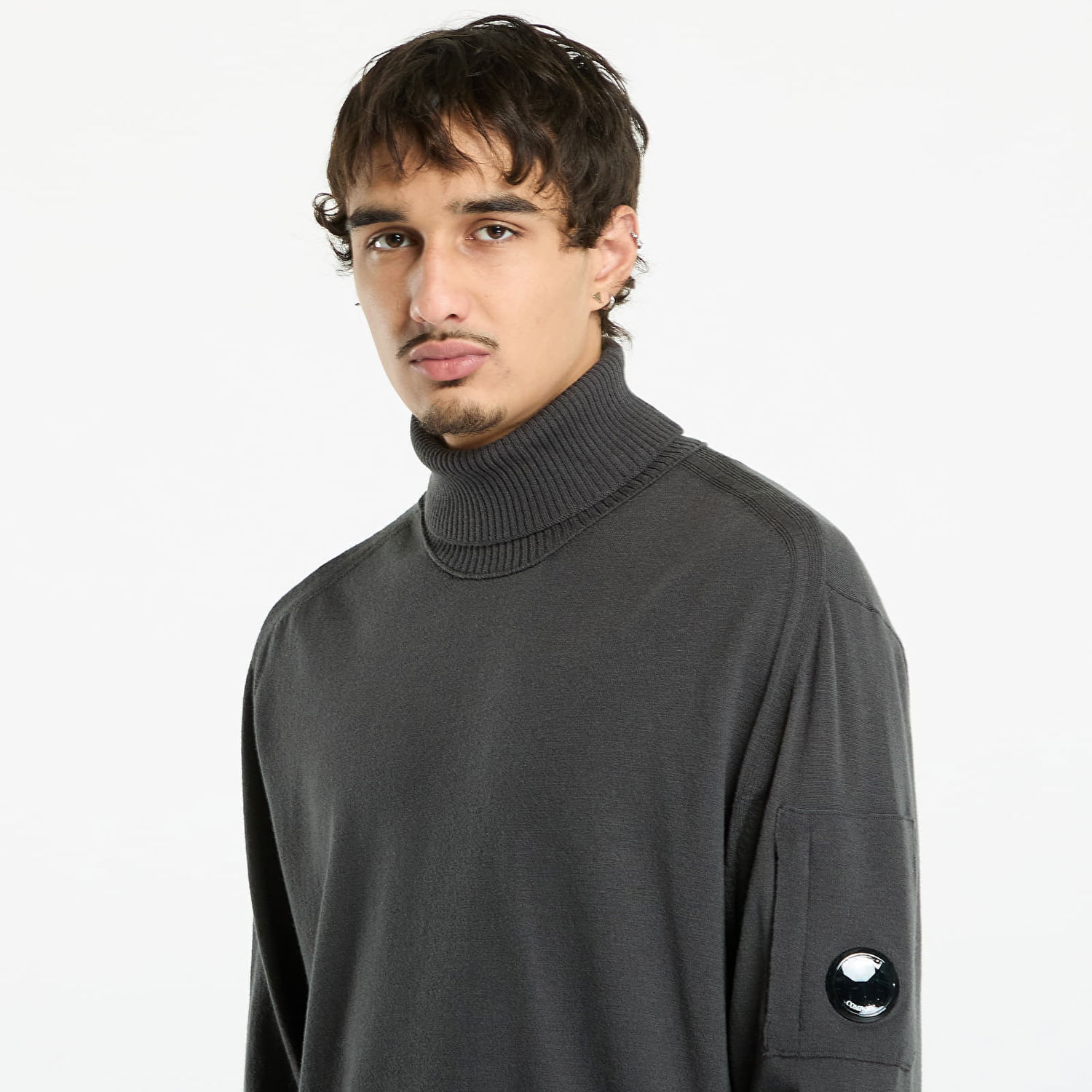 Pleteni pulover C.P. Company C.P. Company Extrafine Merino Wool Turtleneck Sweater Siva | 19CMKN035A005528A-978, 1