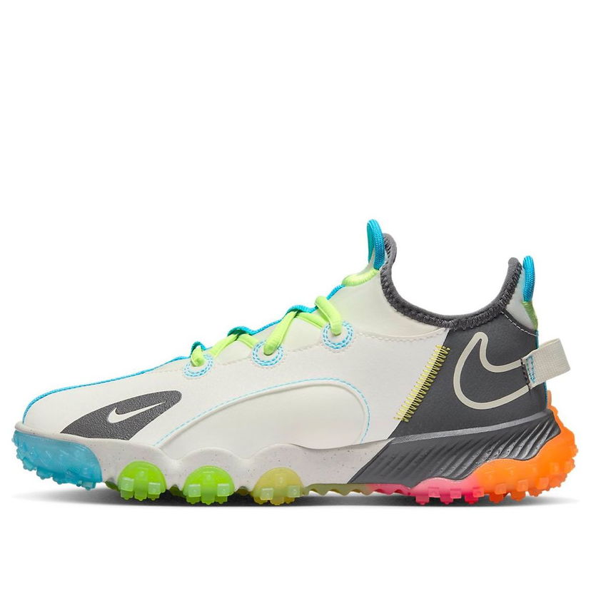 Superge in čevlji Nike Future Field Bela | DJ6949-101