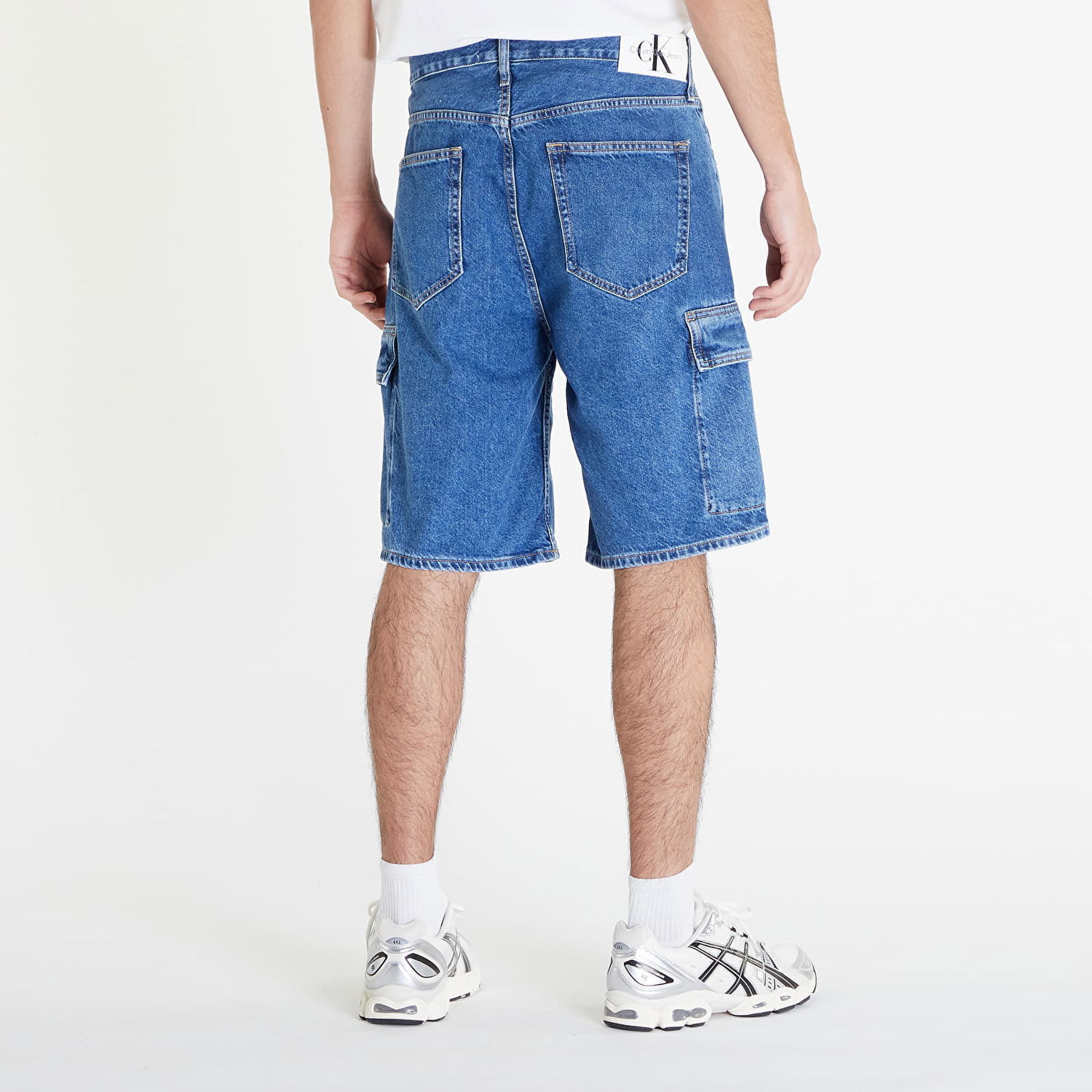 Kratke hlače CALVIN KLEIN Jeans 90'S Loose Cargo Short Modra | J30J324877 1A4, 1