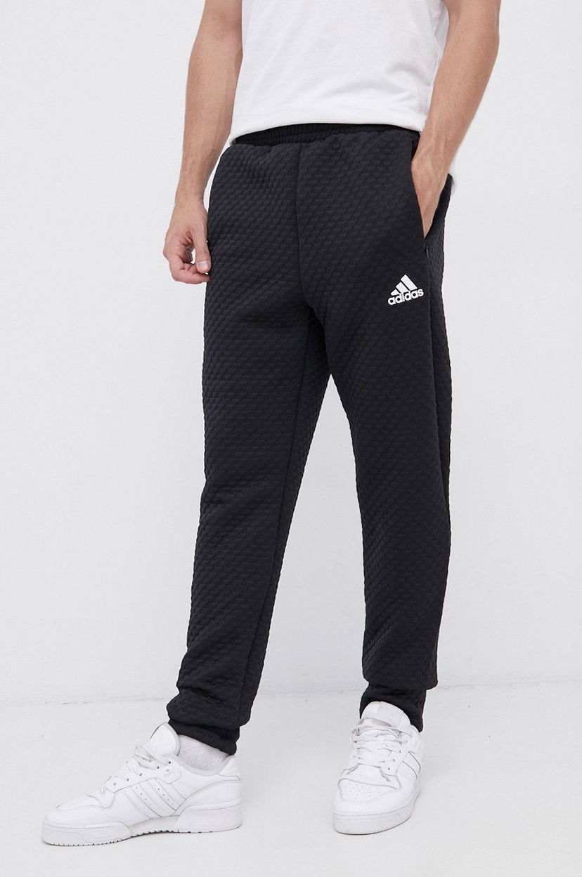 Trenirka adidas Performance Performance GT3743 Quilted Joggers Črna | GT3743