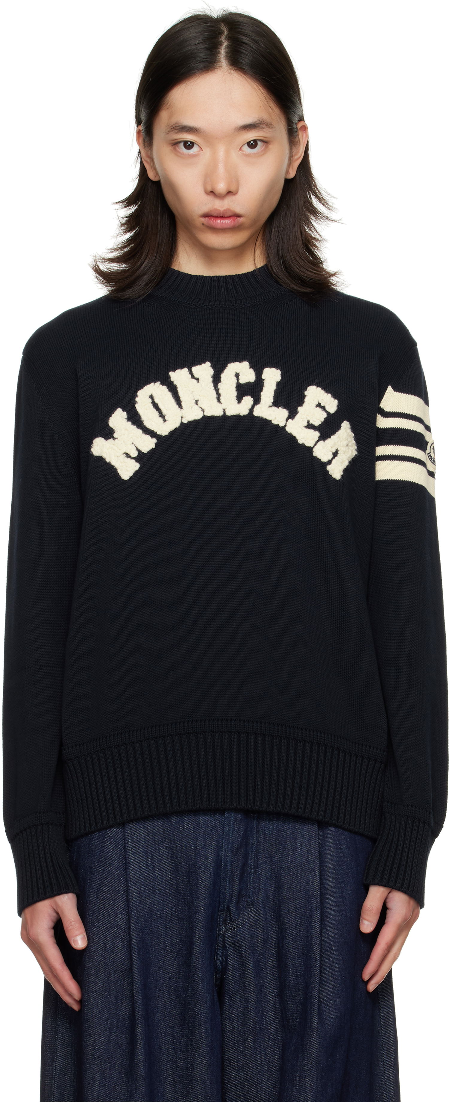 Pleteni pulover Moncler Crewneck Sweater with Logo Črna | K20919C00009M1367, 0