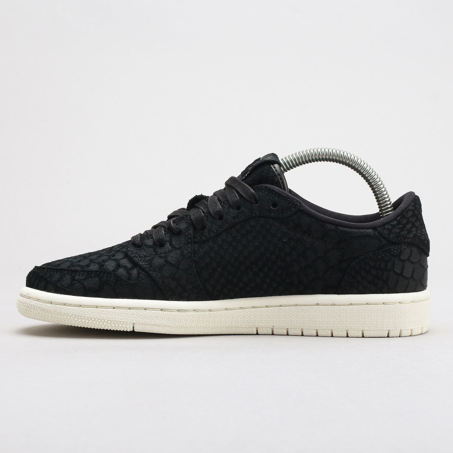 Superge in čevlji Jordan Air Jordan 1 Retro Low ''Black Python'' W Črna | AJ6004-010, 0