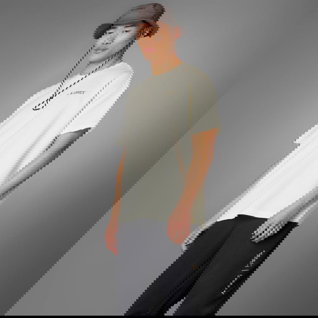 Majica adidas Performance National Geographic Graphics Short Sleeve Bež | IX5614, 1