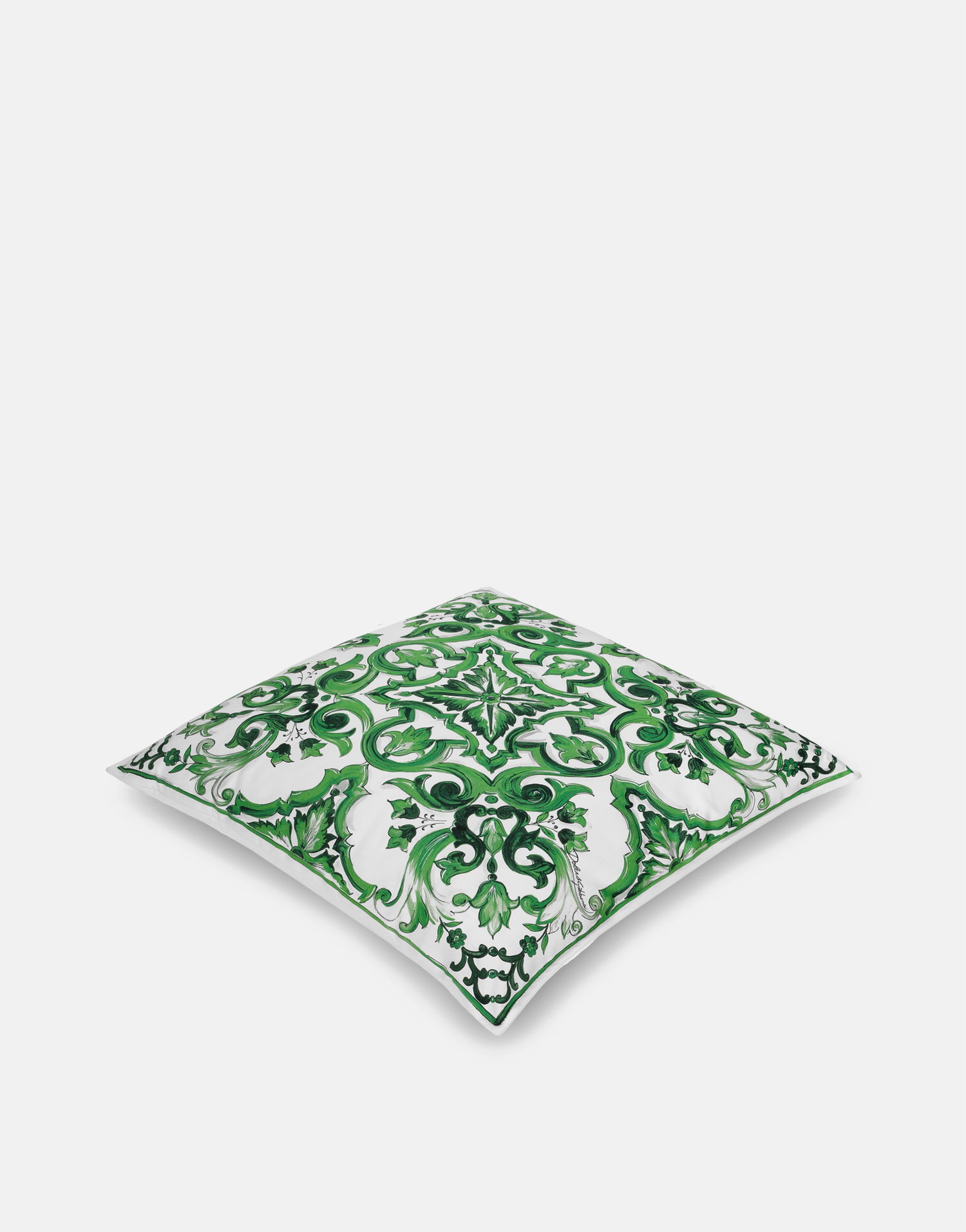 Home decor Dolce & Gabbana Dolce & Gabbana Canvas Cushion Medium with Mediterranean Tile Print Zelena | TCE002TCAA2UV010, 1