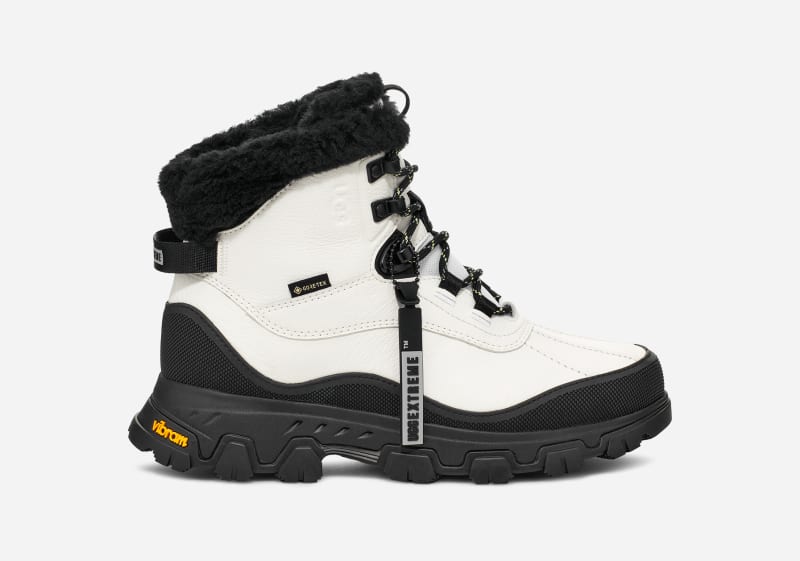 Superge in čevlji UGG Adirondack Meridian Leather Boots Bela | 1169031-WHT