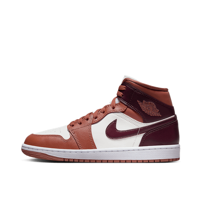 Superge in čevlji Jordan Air Jordan 1 Mid "Dusty Peach" W Oranžna | BQ6472-200