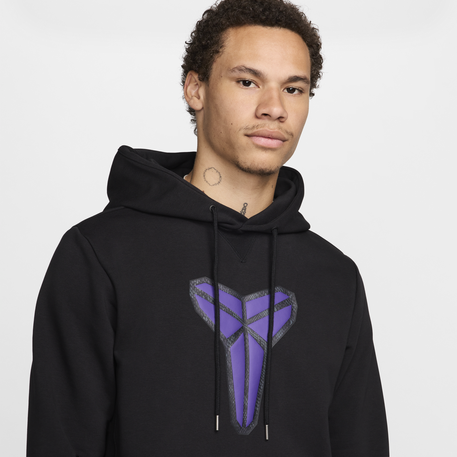 Pulover Nike Kobe Dri-FIT Standard Issue Hoodie Črna | HF0066-010, 1