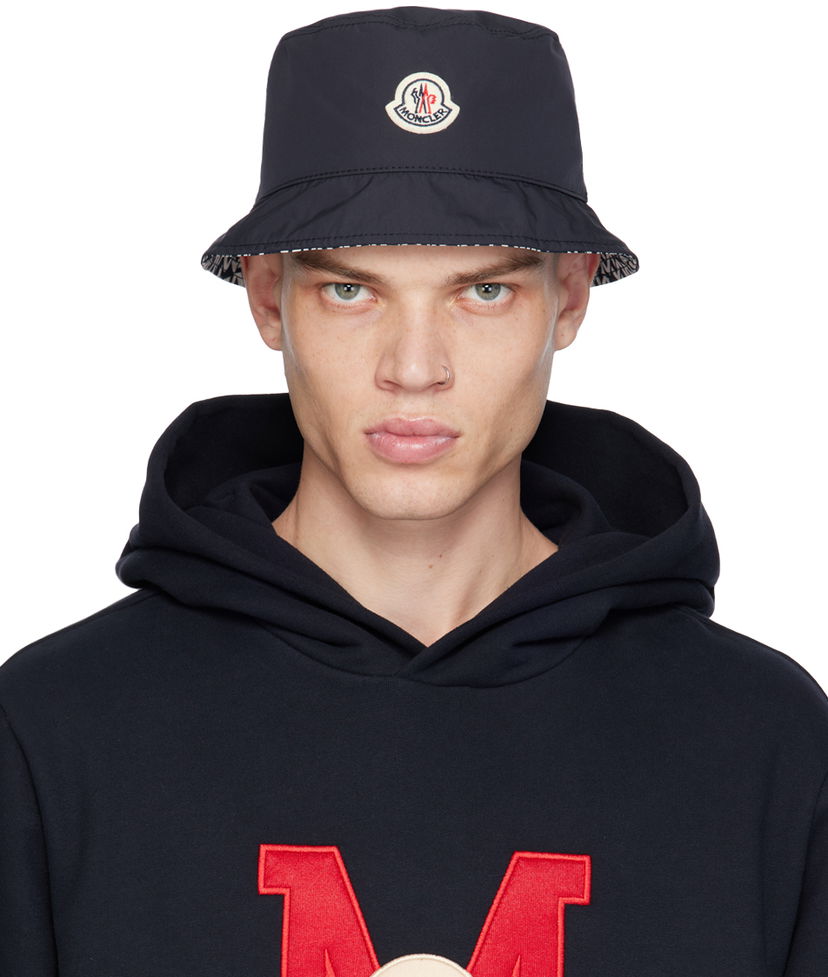 Klobuk Moncler Patch Reversible Bucket Hat Mornarica | J10913B0000454A91