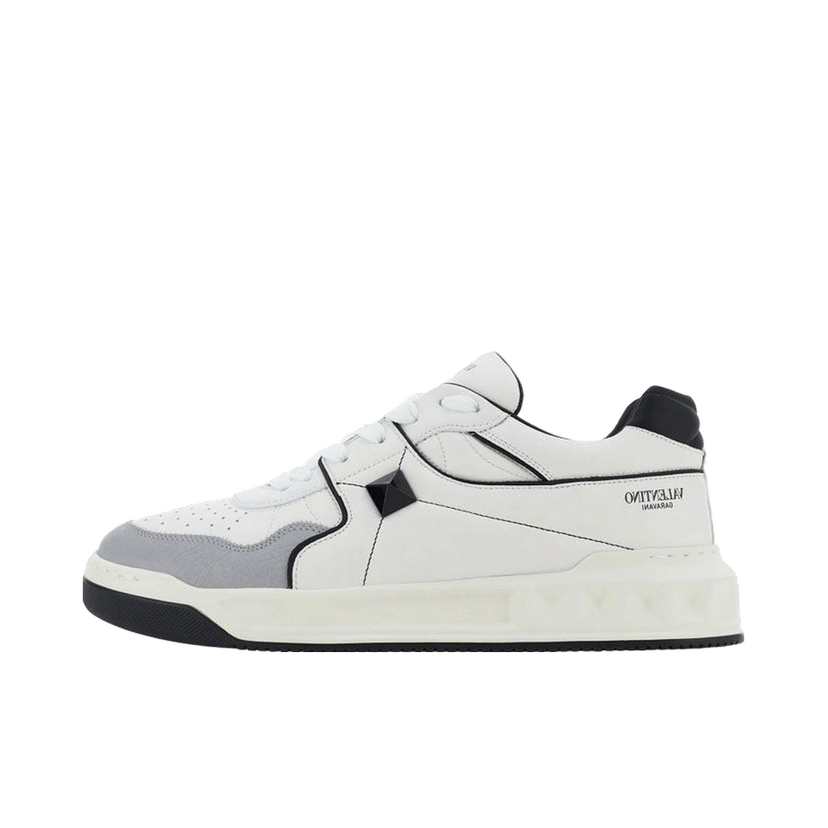 Superge in čevlji Valentino One Stud Low Bela | 4Y2S0E71NWN-0N2