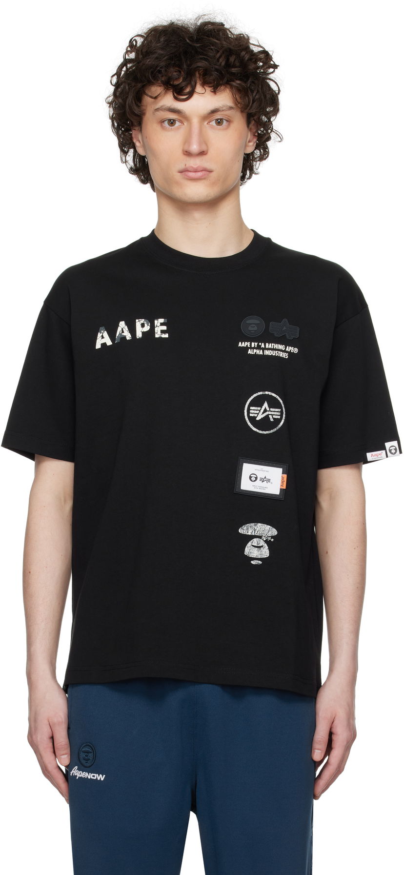 Majica AAPE by A Bathing Ape AAPE by A Bathing Ape Alpha Industries 'Universe' T-Shirt Črna | AAPTEM9712XXNBKX