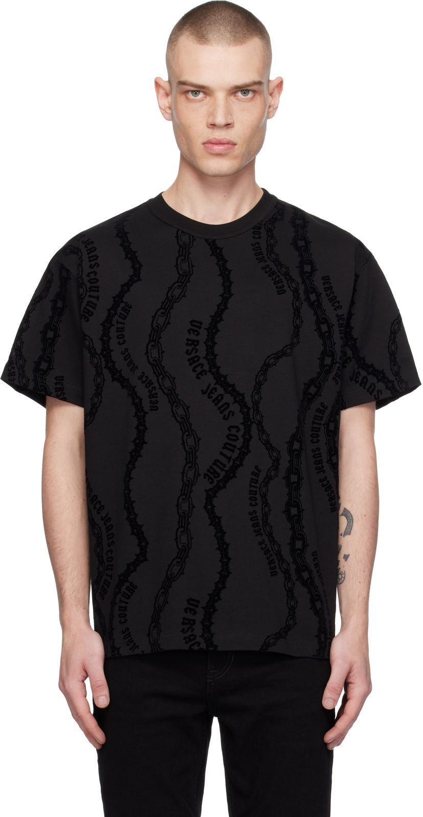 Majica Versace Couture Black Chains T-shirt Črna | E77GAH6R0_EJS415