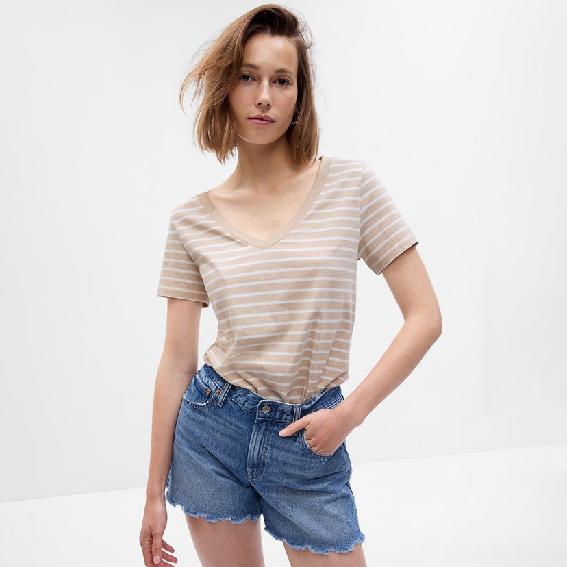 Majica GAP Basic V-Neck Tee Beige Stripe Bež | 740140-58