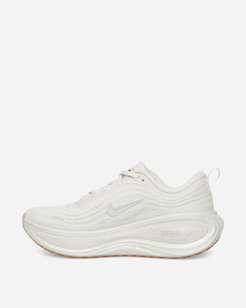 Superge in čevlji Nike Vomero Plus Speckle Bela | IO4323-001