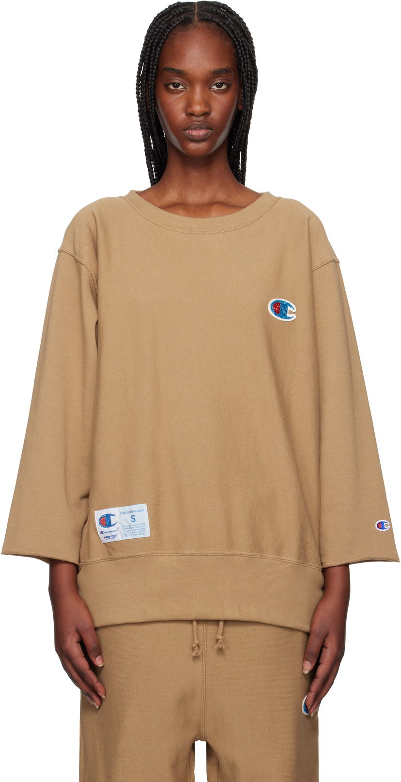 Pleteni pulover UNDERCOVER Champion Edition Beaded Logo Appliqué Sweatshirt by UNDERCOVER Rjava | UC1E4810-1