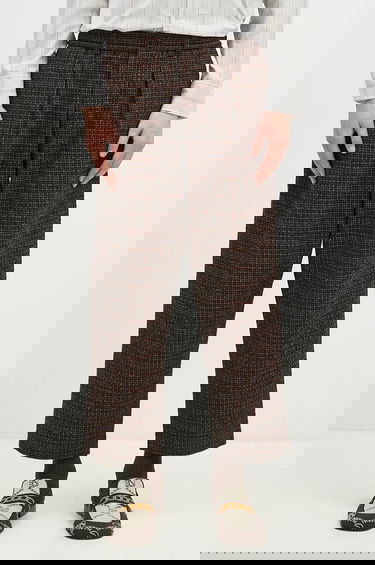 Hlače Universal Works Universal Works Wool-Blend Trousers Rjava | 31156.BLACK, 0