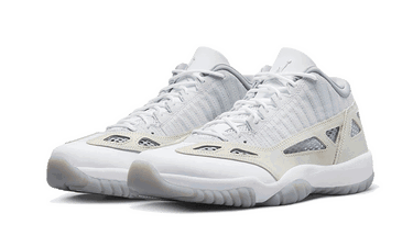Superge in čevlji Jordan Air Jordan 11 Retro Low IE Siva | 919712-102, 1