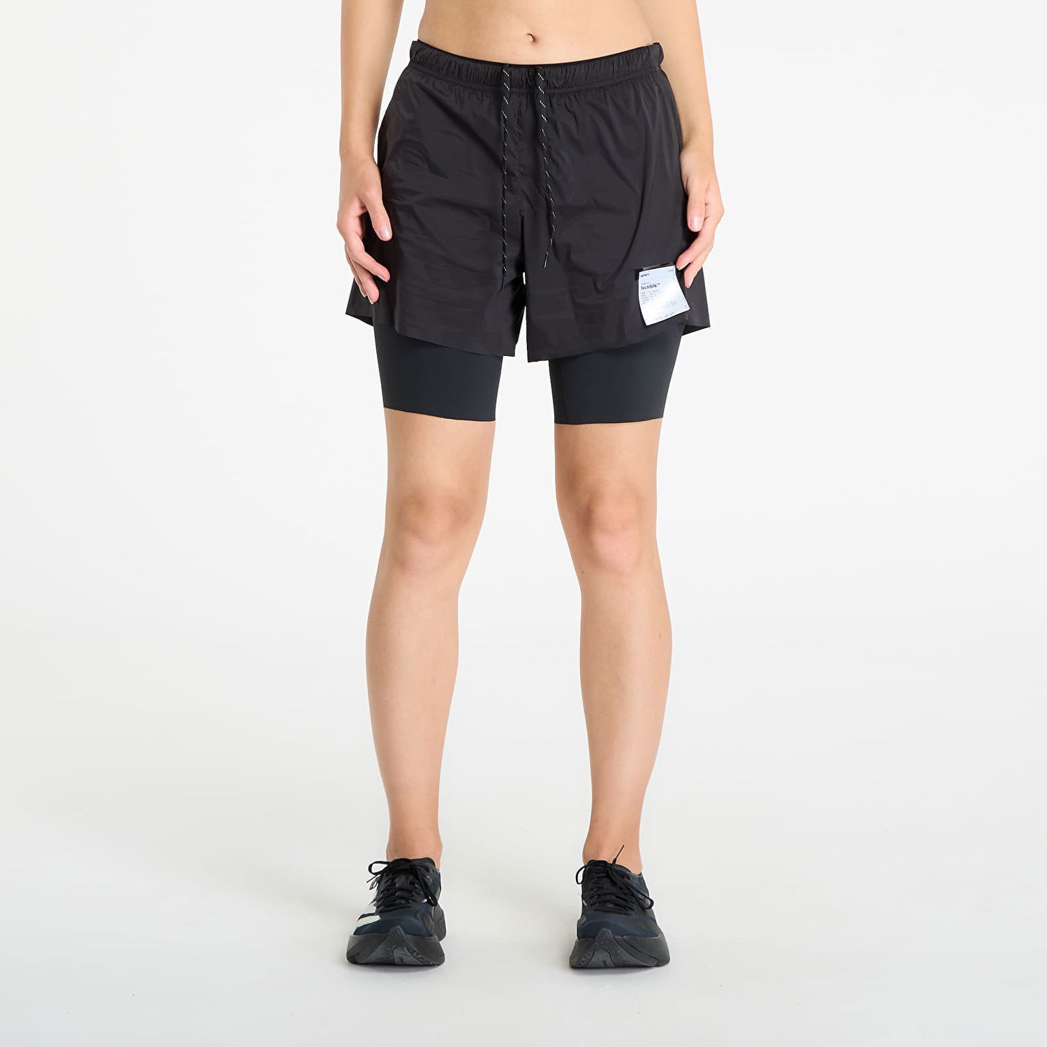 Kratke hlače Satisfy Satisfy TechSilk 8" 2-in-1 Shorts Črna | 12046-00000, 0
