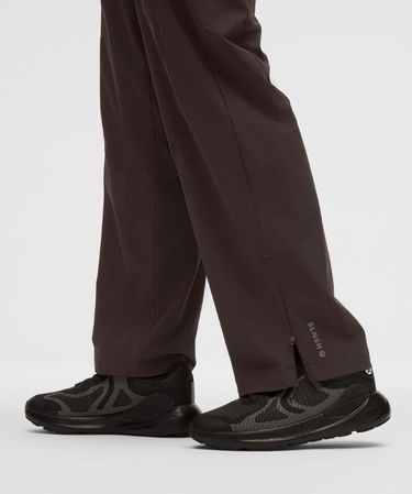Trenirka lululemon Mid-Rise Nylon Track Pant SLNSH Collection Rjava | prod20000387, 6