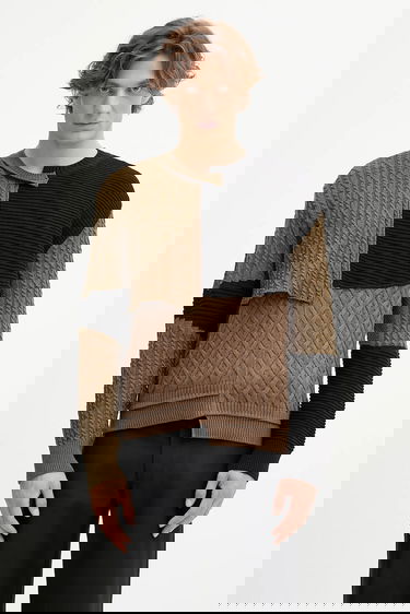 Pleteni pulover Andersson Bell Andersson Bell Patchwork Asymmetric Crewneck Sweater Rjava | atb1330m, 0