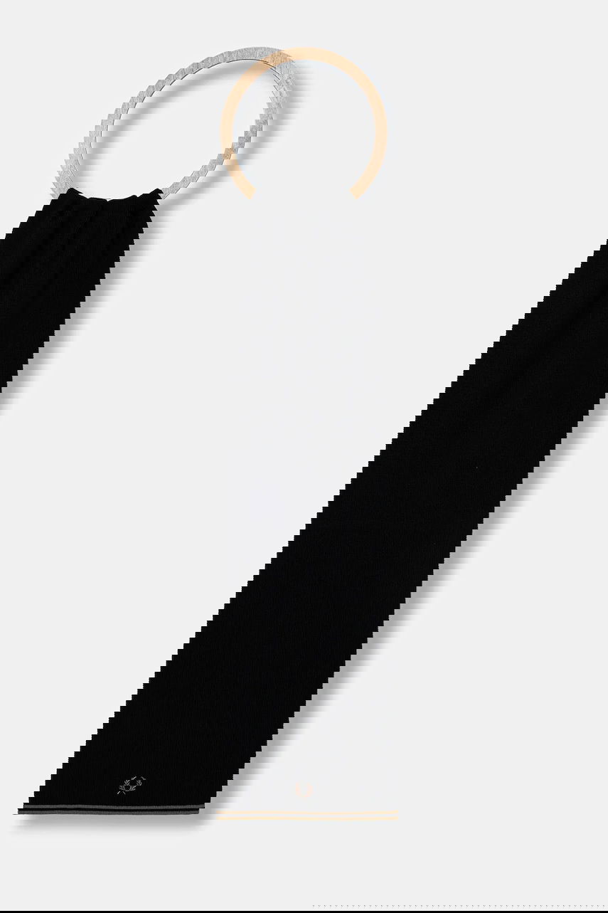 Šala Fred Perry Wool-Blend Knitted Scarf with Wooden Ring and Striped Hem Črna | C9152, 0