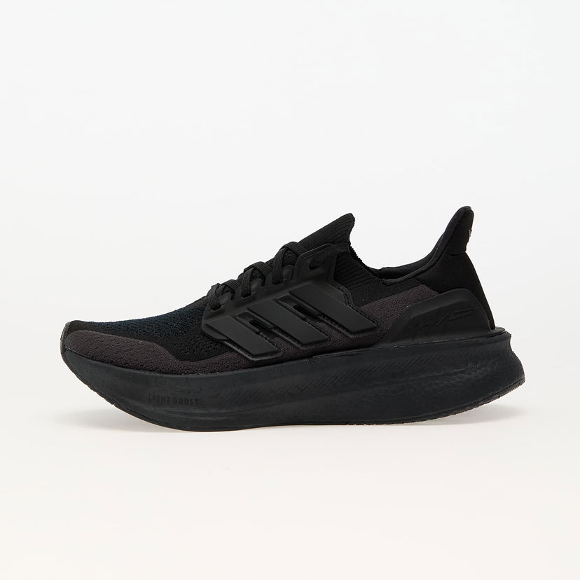 Superge in čevlji Y-3 Ultraboost 5 Black/ Black/ Carbon Črna | JP7438